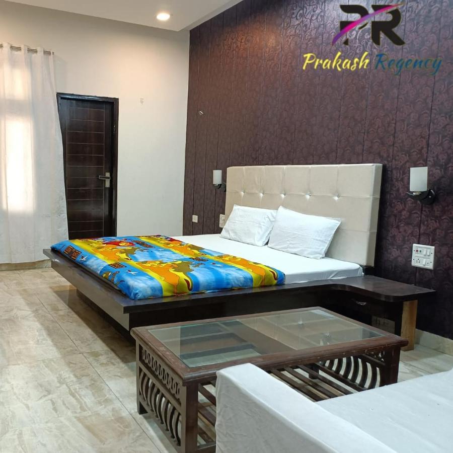 Hotel Prakash Regency Hapur Eksteriør bilde